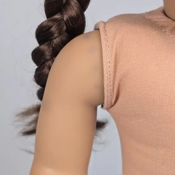 American Girl Doll Molly Mcintire 2013 in Julie Albright's Outfit - Picture 16 of 16